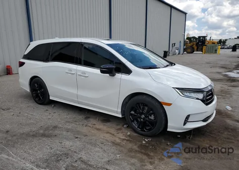 2023 Honda Odyssey Sport-L z USA, uszkodzony, nr VIN 5FNRL6H79PB045226